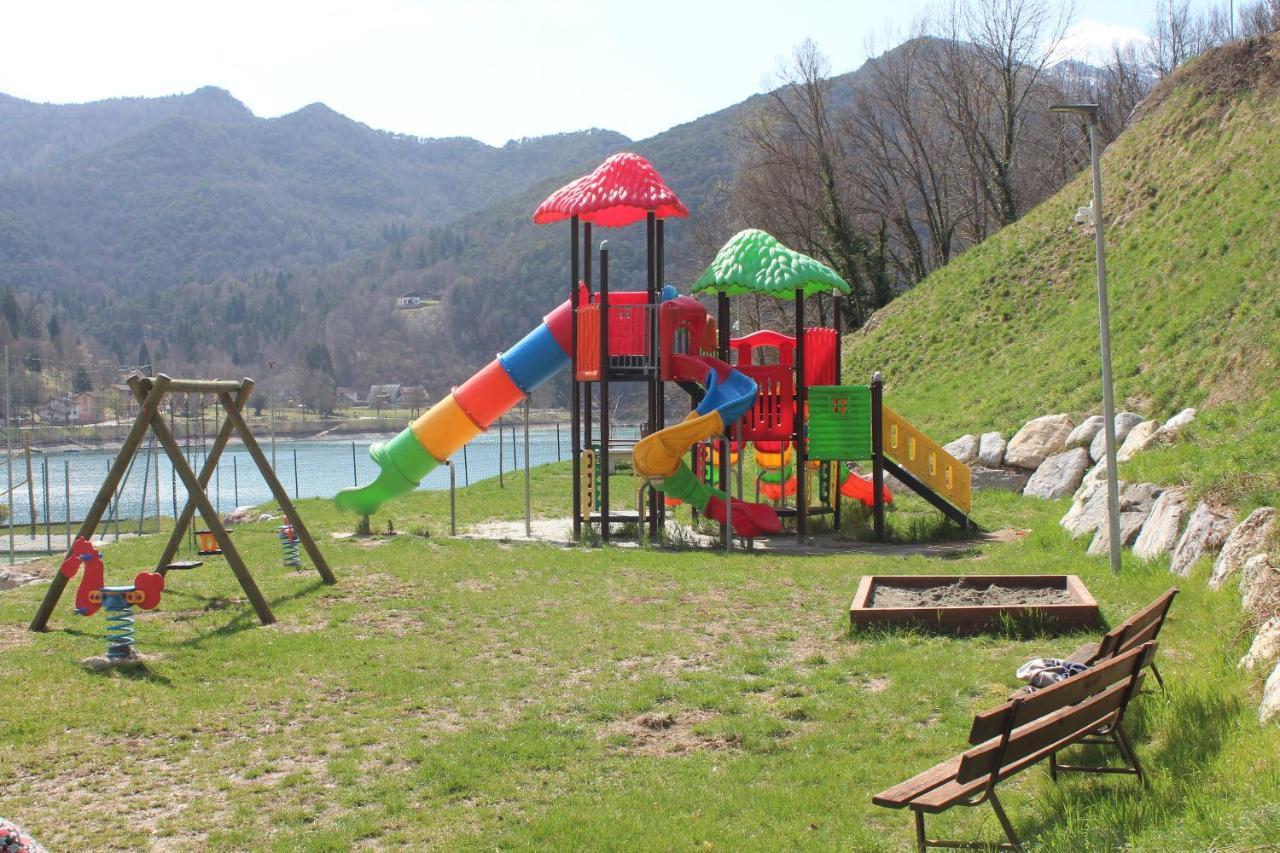 Family Wellness Camping Al Sole Моліна-ді-Ледро Екстер'єр фото