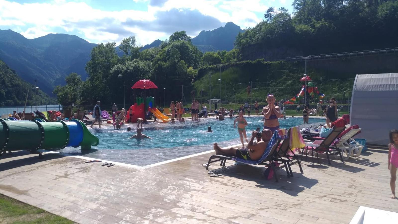 Family Wellness Camping Al Sole Моліна-ді-Ледро Екстер'єр фото